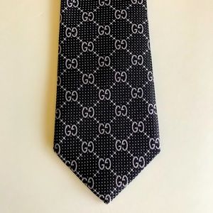 100% Authentic New Gucci Skinny GG Logo Silk Tie